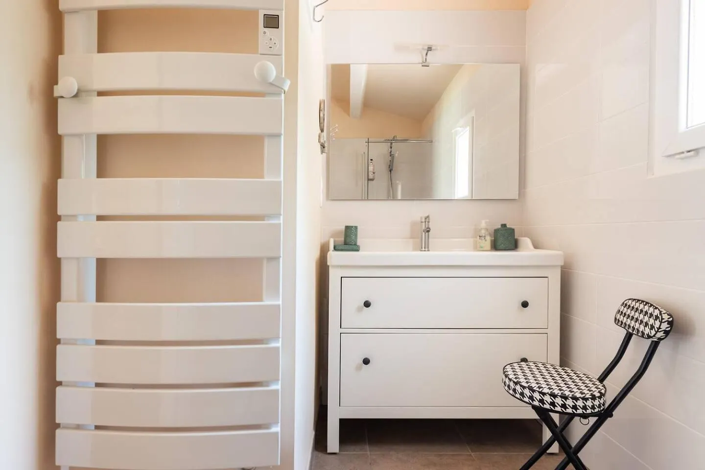 Chambre et table d'hôtes Villa Pomponette Nans-les-Pins